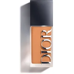 DIOR Forever Skin Wear Glow Foundation – 24 Stunden Halt und 48 Stunden Feuchtigkeitsversorgung Farbton 4.5 Warm