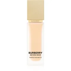 Burberry Beyond Wear Perfecting Matte Foundation Flüssig-Foundation mit mattem Finish Farbton Fair Warm 010