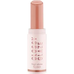 essence Glossy Glaze Lippenstift mit einem hohen Glanz Farbton 02 On Cloud Nude