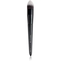 Brushworks Tapered Precision Buffing Brush Foundation-Pinsel Typ NO. 4 .
