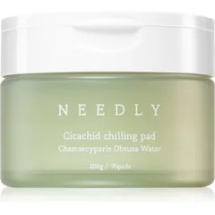 NEEDLY Cicachid Chilling Pad Peeling-Pads für das Gesicht mit beruhigender Wirkung .